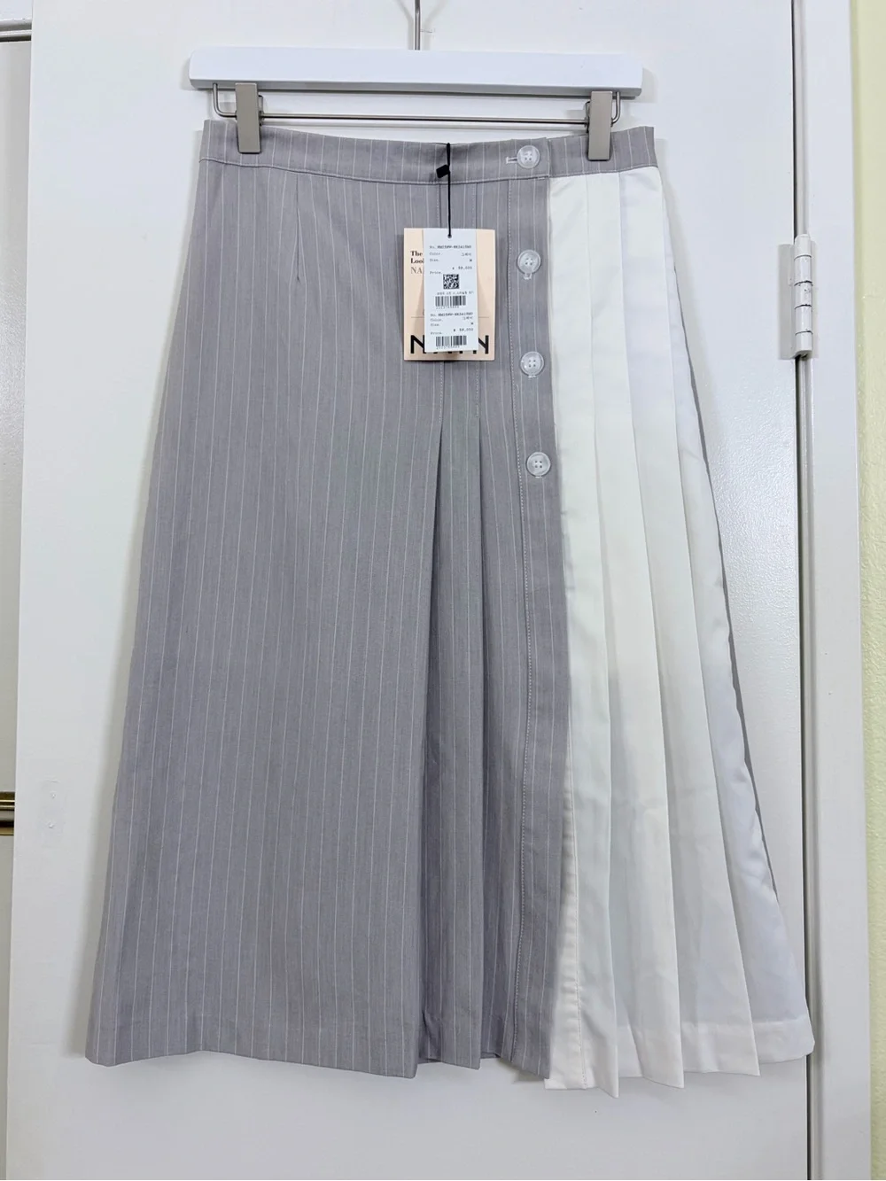 NWT NAIN Atelier Pinstripe Pleated Midi Skirt Korean Preppy TwoTone Gray White S